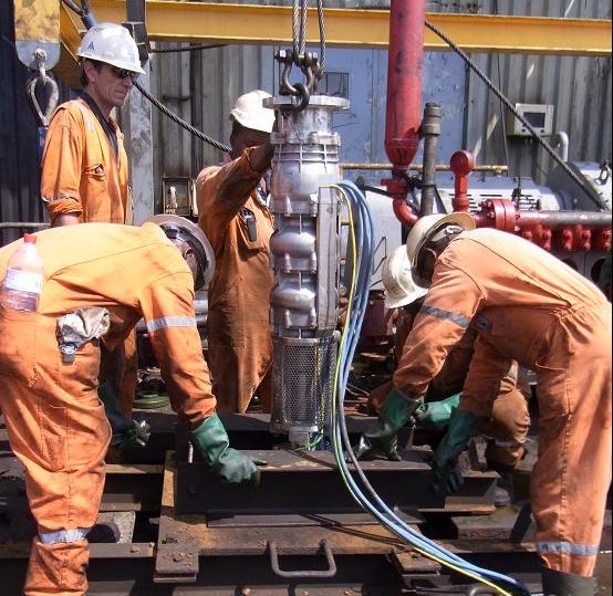 Use of an oddesse submersible motor pump on an offshore platform in West Africa